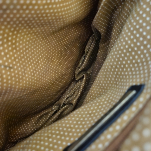 Street level kiss lock closure super fun purse. - Picture 11 of 12